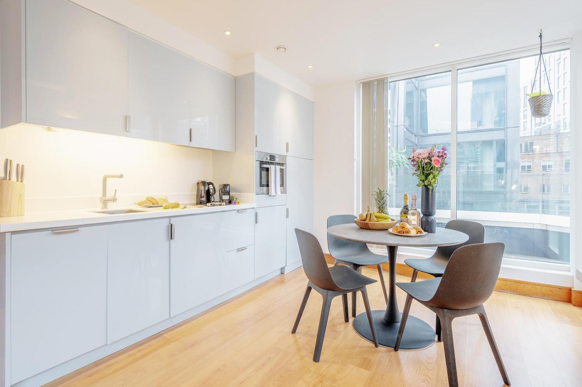 Apartament Kula - Tower Hill Londra