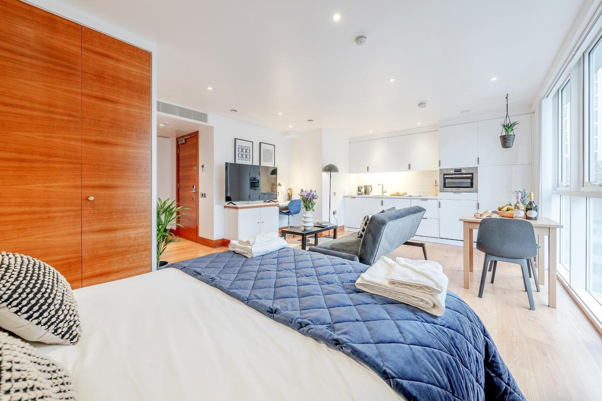 Apartament Kula - Tower Hill Londra